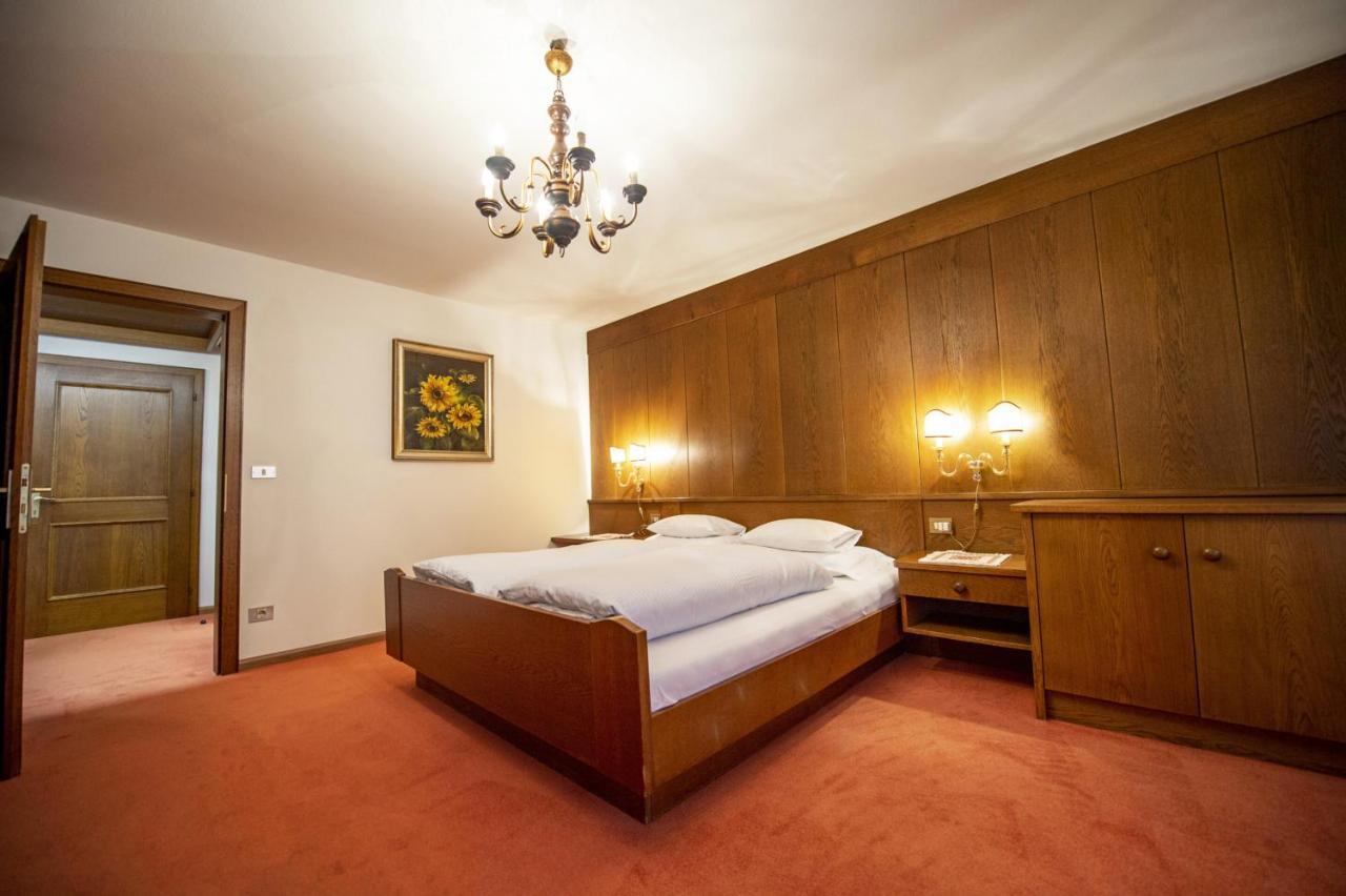 Apartments Meisules Ортизей Екстериор снимка