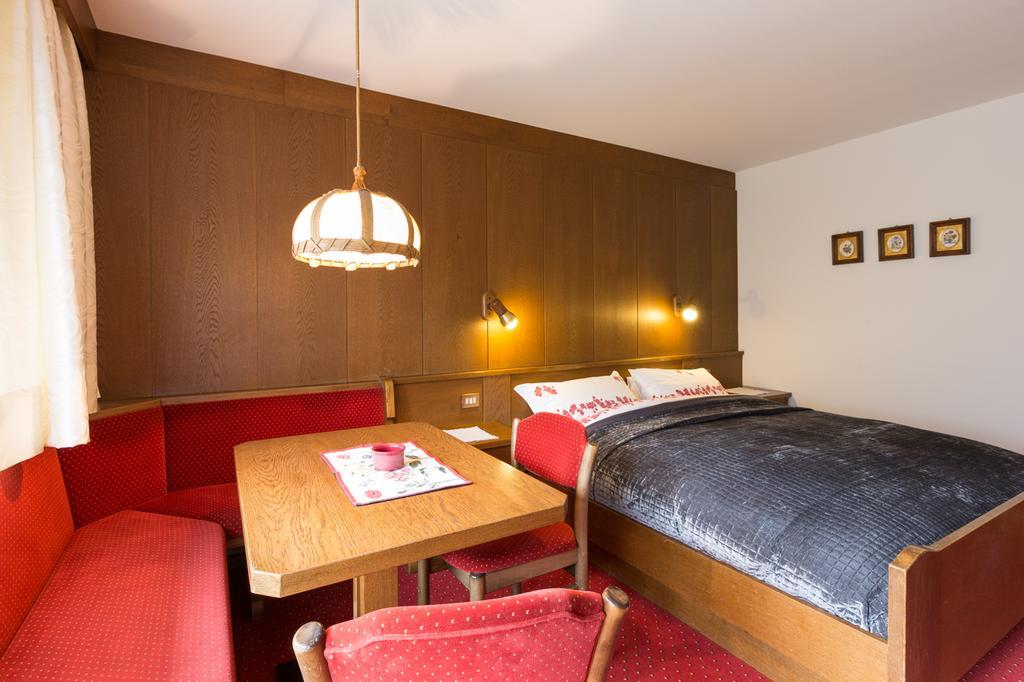 Apartments Meisules Ортизей Екстериор снимка